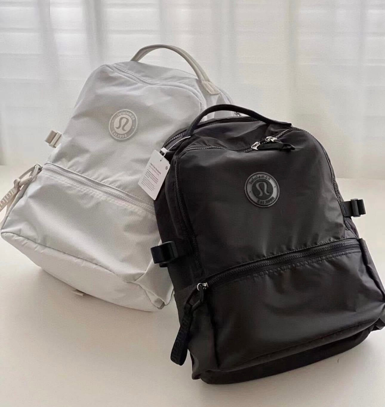 Solid backpack 🎒 🍋