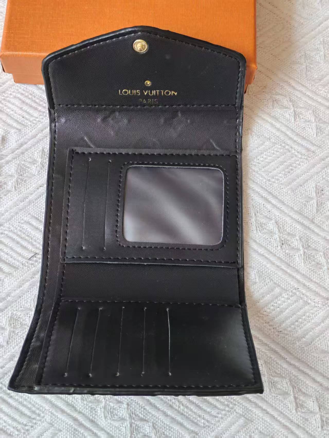 Trifold Snap Wallet