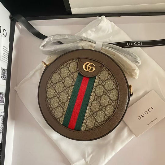 Circle Crossbody