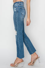 Load image into Gallery viewer, RISEN High Rise Distressed Ankle Jeans
