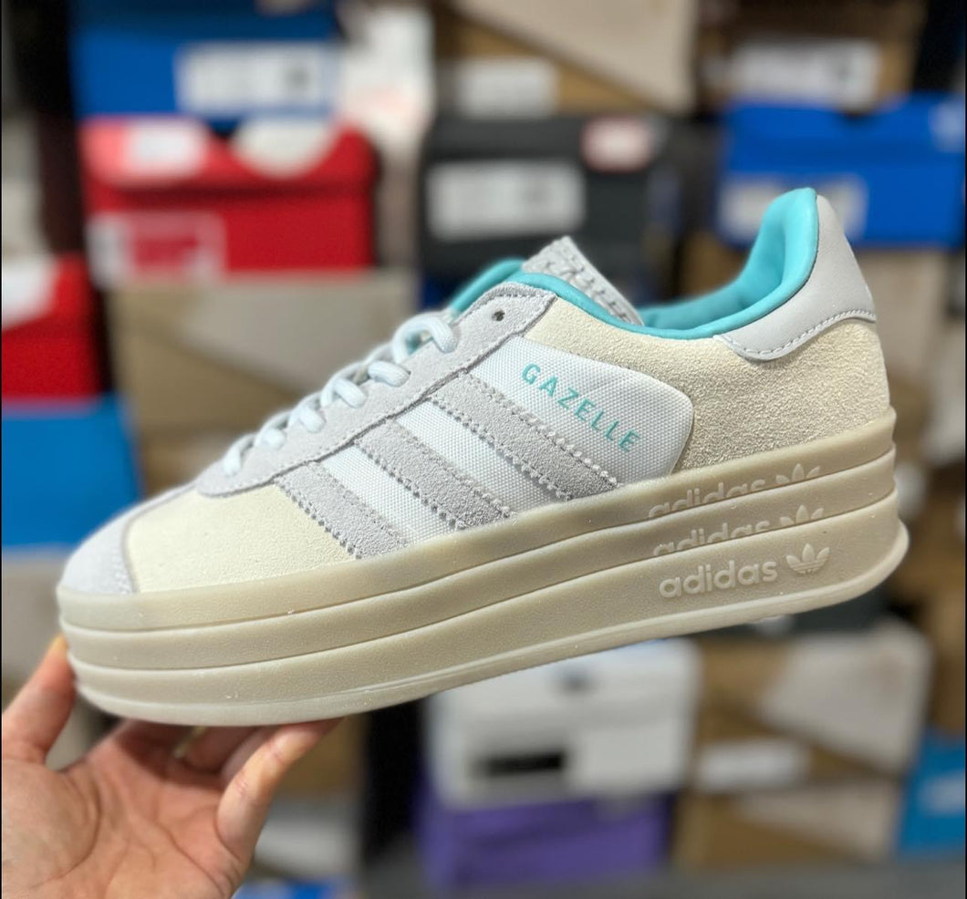 Neutral with a hint of Teal Kicks