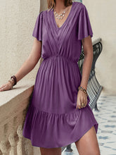 Load image into Gallery viewer, Plus Size Ruffle Hem V-Neck Short Sleeve Dress
