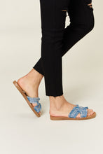 Load image into Gallery viewer, Forever Link Raw Trim Denim H-Band Flat Sandals
