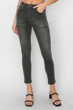 Load image into Gallery viewer, RISEN Full Size High Rise Ankle Skinny Jeans
