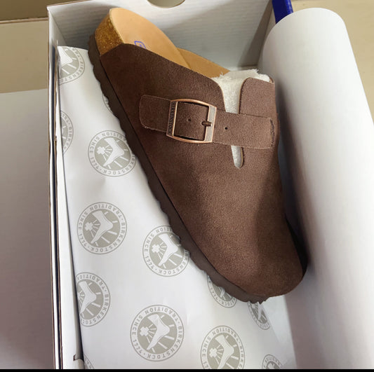 Brown Clogg