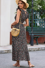 Load image into Gallery viewer, Printed Tie Back Cropped Top and Maxi Skirt Set
