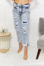 Load image into Gallery viewer, Kancan Kendra High Rise Distressed Straight Jeans
